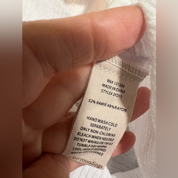 Soft Surroundings Regatta White Gauze V-Neck Top - Picture 8 of 13